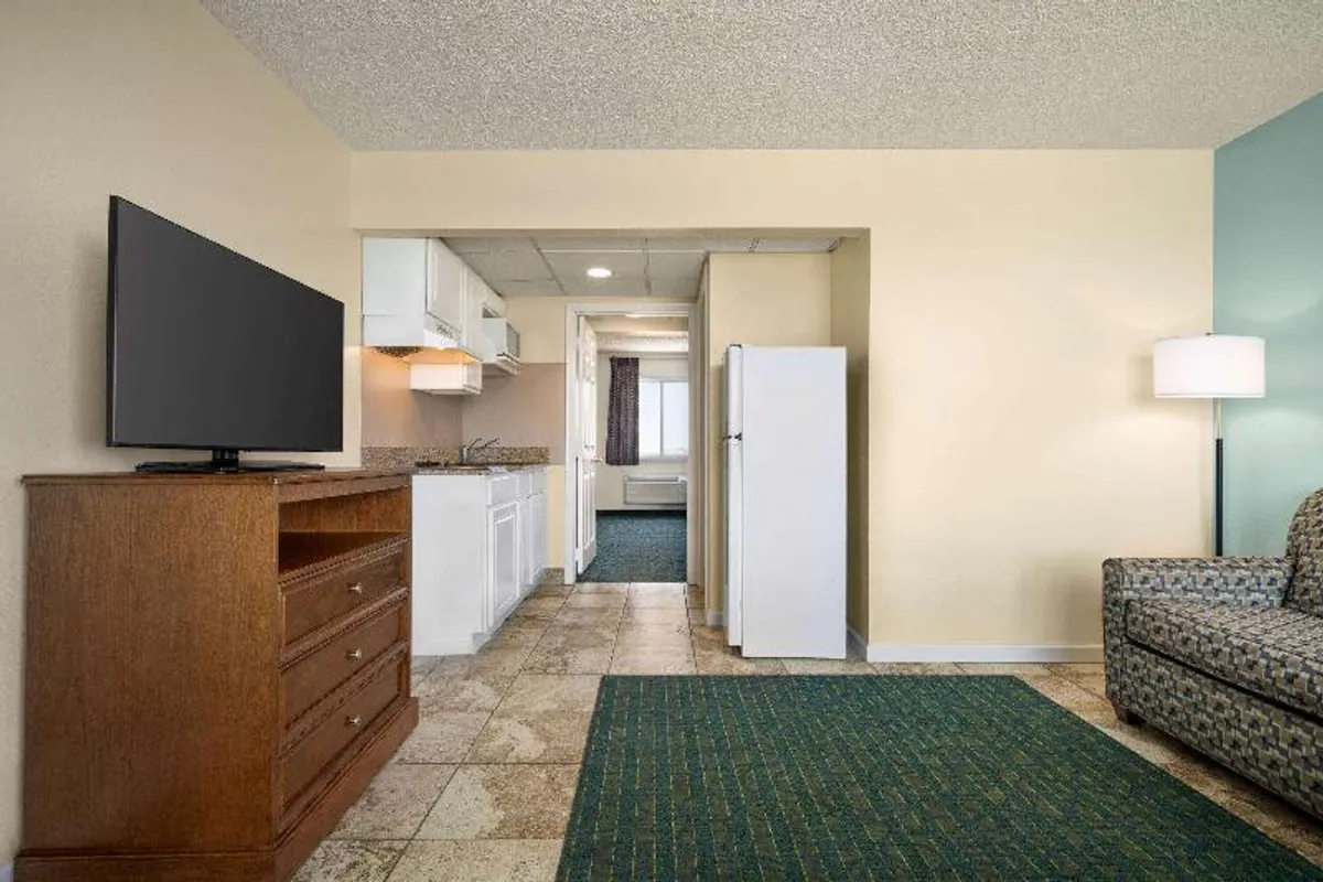Image of Days Inn & Suites by Wyndham Wildwood