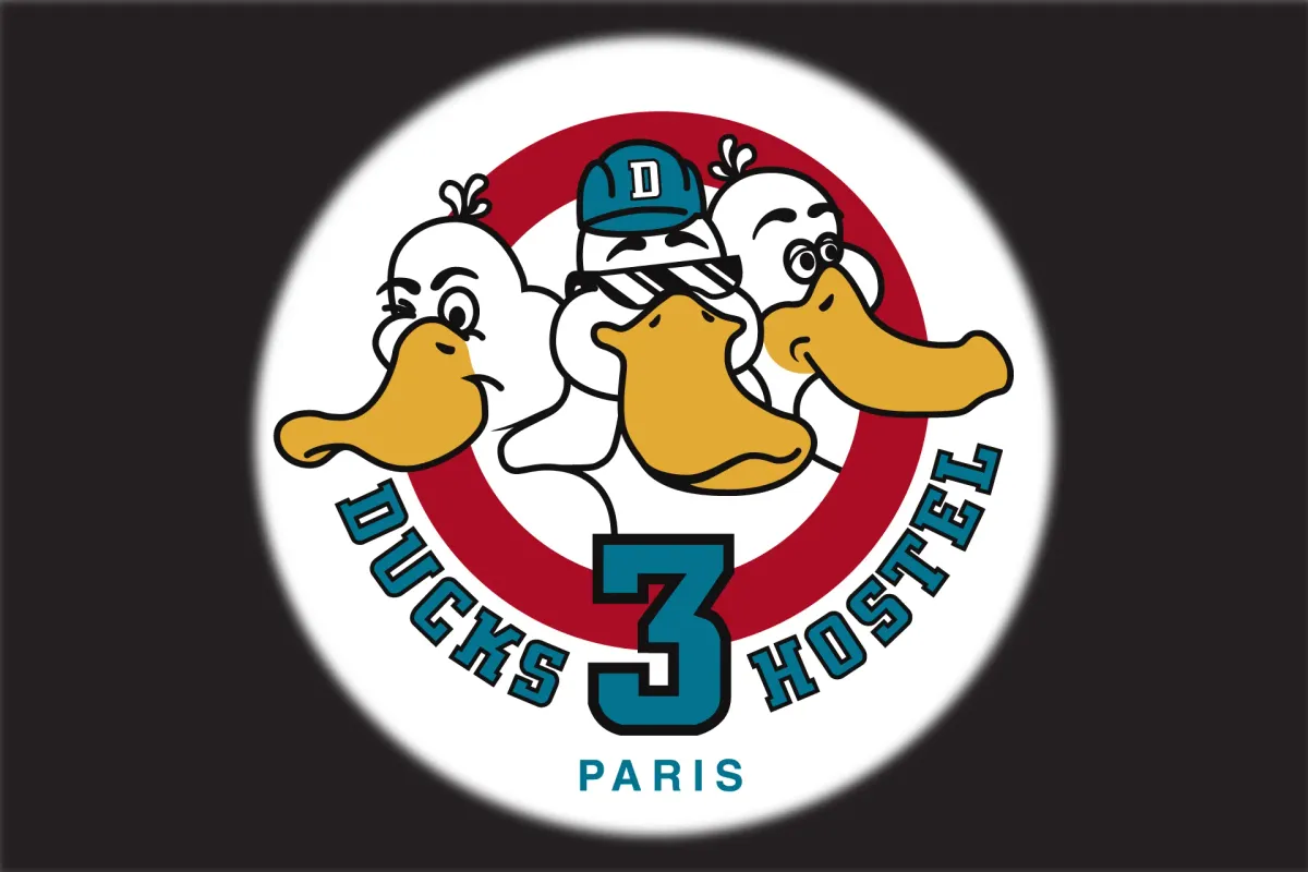 Image of The 3 Ducks Eiffel Tower by Hiphophostels
