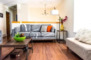 Image of Bright & Private Home ~ Close To Downtown MQT