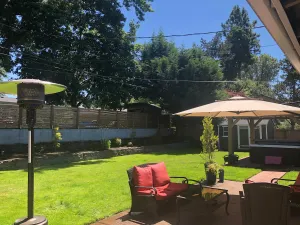 Image of La Casa with Luxury Amenities -hot tub and massage chair