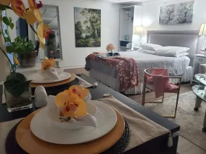 Image of Cozy and private studio