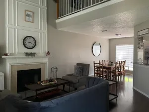 Image of Sunrose Cottage - Fresh & Clean - King Suite + free Wifi - Pet Friendly