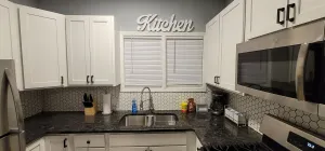 Image of Gold 1 · Retreat Suite 2