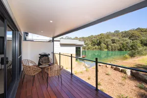 Image of Waterside One