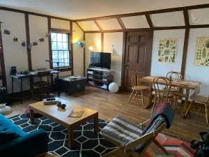 Image of Quiant 1B/1B Attic Studio- Walk to Cornell & Town!