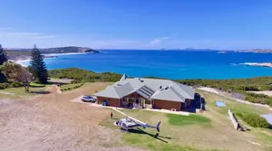 Image of 🌺Blue Haven Beach House - Suite I