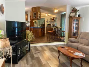 Image of Open Sky Guesthouse: open, airy, centrally located