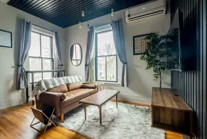 Image of 🌟CLEAN & Modern | Walk Everywhere | Central Local