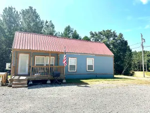 Image of The Bass Shack-2 bedroom cabin w spacious parking