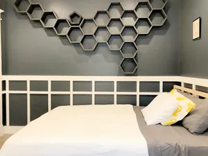 Image of Goshen House: hot tub, fenced yard, by downtown