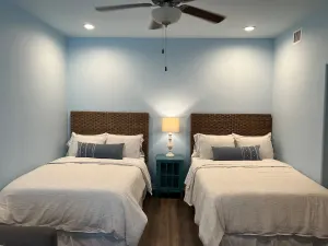 Image of Charming Studio with Pool & Beach Access