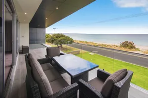 Image of SUNSET COVE - Ultimate Beachfront Getaway