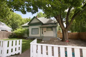 Image of Whitman Bungalow · Whitman Bungalow