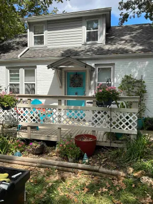 Image of Urban oasis cottage in the city