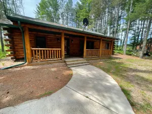 Image of Cabin located on ATV trail & walking distance to boat launch on Lake Arbutus