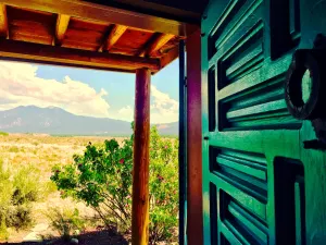 Image of Magpie and Raven Mountain View Casita, Taos