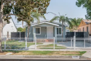 Image of Tower District Sanctuary - Clean and Functional