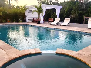 Image of Newly remodeled!*WATER FRONT*KING BEDS* HEATED POOL\/2 MASTER BEDROOM*POOL TABLE!