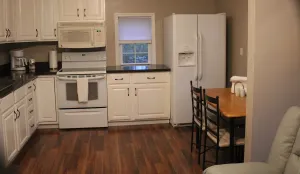 Image of *Comfy Getaway 2nd floor Apartment