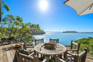 Image of Great Mackerel Beach Cabin (Palm Beach and Pittwater Views)