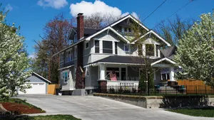 Image of Birch St Estate · Birch Street Estate