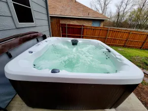 Image of Hot Tub! 4BR 3BA Modern, newly remodeled, 16 ppl