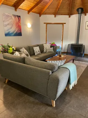 Image of Annesley Central