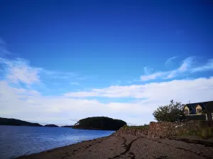Image of Beautiful Sea Front Property Shieldaig
