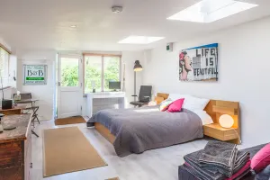 Image of The Studio Christchurch B&B Luxury Garden Room