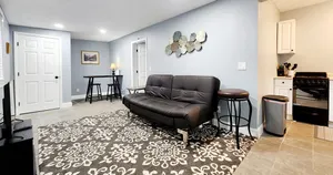 Image of Lovely One Bedroom home/ guest house