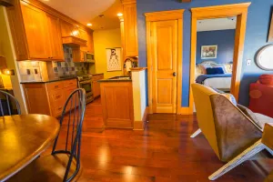 Image of Fisher Bros flats 201