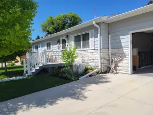 Image of cozey 2 bedroom basement apartment, comfortably located in center Morrill Ne.