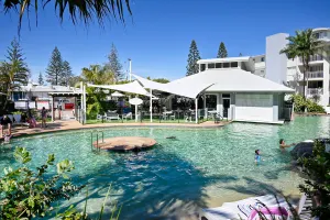 Image of Beachfront Choices - Beach, Lagoon, Spa ZE1