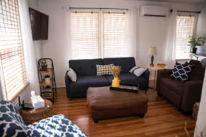 Image of Adorable 1/1 upstairs garage apartment!