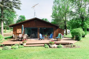 Image of Quiet & Relaxing Lakefront Cabin