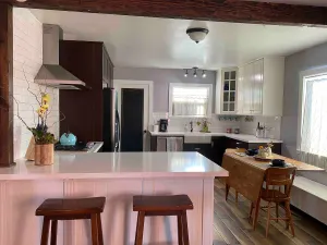 Image of Seaside Boho Bungalow close to beaches and trails