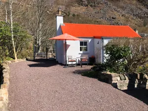 Image of Traditional Highland Seaside Cottage in Torridon