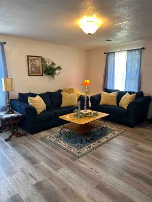 Image of Cottage on Summit