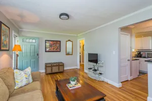 Image of Cottage Home, Great Location Downtown / Airport