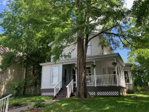 Image of A Bonnie Place