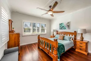 Image of ENTIRE HOUSE • SPACIOUS • STYLISH • CBD