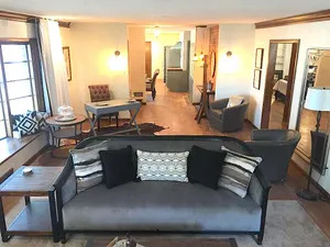 Image of Heart of Topeka ~ Walking Dist. to Washburn U ~ King Bed