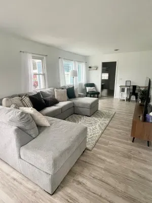 Image of Cozy Home - Great Location