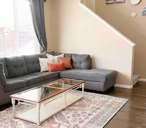 Image of Clovis Large 3 Bedroom Family Home with Crib