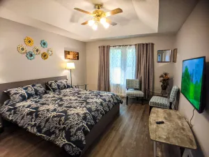 Image of Beautiful | spacious | clean house for families #2