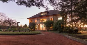 Image of Historic retreat WENVOE five bedroom mansion, 9 guests