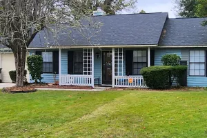 Image of Entire 3-bedroom 2 Bath Home mins from Charleston