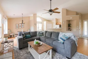 Image of Cozy 3BR/2BA in North Lake Area