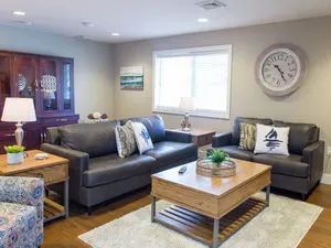 Image of Charming Downtown Upstairs Condo With Wrap Around Porch