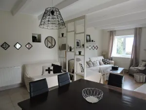 Image of TY KERIZELEC Classified 3 stars